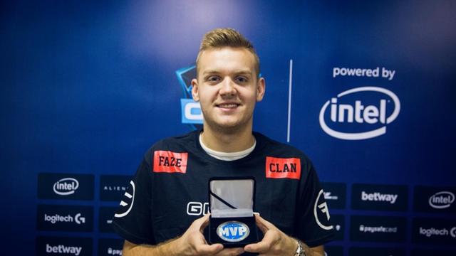 恭喜XYG获得2022KPL夏季赛临时席位！