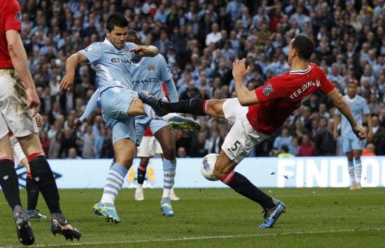 记者：水晶宫引进哈努斯进展不顺，考虑莱比锡中场鲍姆加特纳